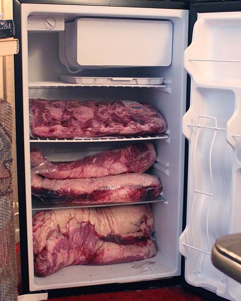 Click image for larger version

Name:	meat fridge.jpg
Views:	125
Size:	48.5 KB
ID:	214193