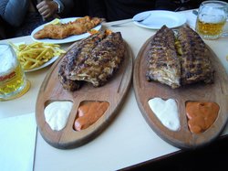 Click image for larger version

Name:	strandcaferibs.jpg
Views:	225
Size:	14.4 KB
ID:	288505