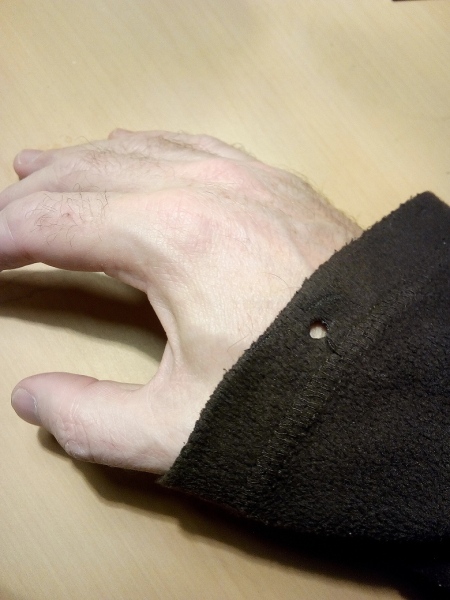 Click image for larger version  Name:	sleeve.jpg Views:	1 Size:	391.5 KB ID:	418603