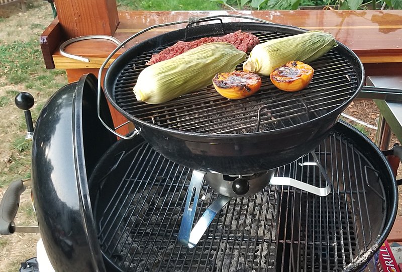 Weber jumbo shop joe 22