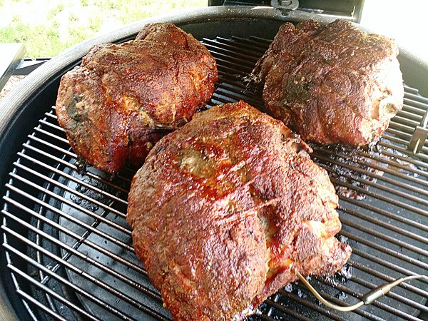 Click image for larger version  Name:	pork butts.jpg Views:	2 Size:	5.32 MB ID:	563508