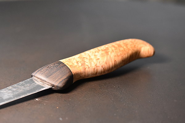 Click image for larger version

Name:	Knife-2.jpg
Views:	273
Size:	196.4 KB
ID:	657688