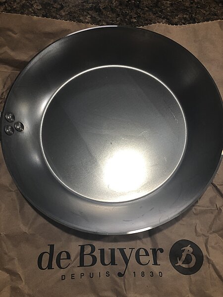 Anyone have experience with this Lodge CS Griddle? : r/carbonsteel