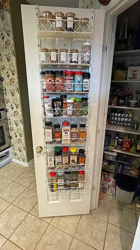 Click image for larger version

Name:	spice rack.jpg
Views:	133
Size:	99.9 KB
ID:	1575176