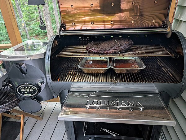 Click image for larger version

Name:	smoker brisket 6 hours.jpg
Views:	107
Size:	423.9 KB
ID:	1754537