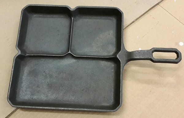 Click image for larger version

Name:	Griswold breakfast pan 3-1_resized.jpg
Views:	311
Size:	103.3 KB
ID:	319570