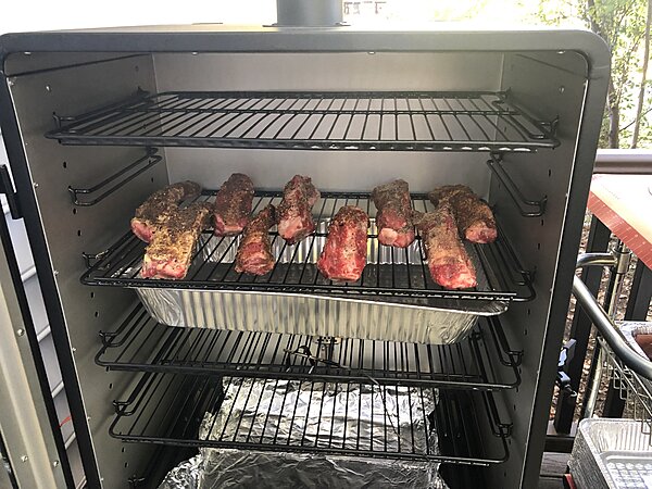 Click image for larger version

Name:	beef ribs 11.jpg
Views:	2373
Size:	177.9 KB
ID:	1312936